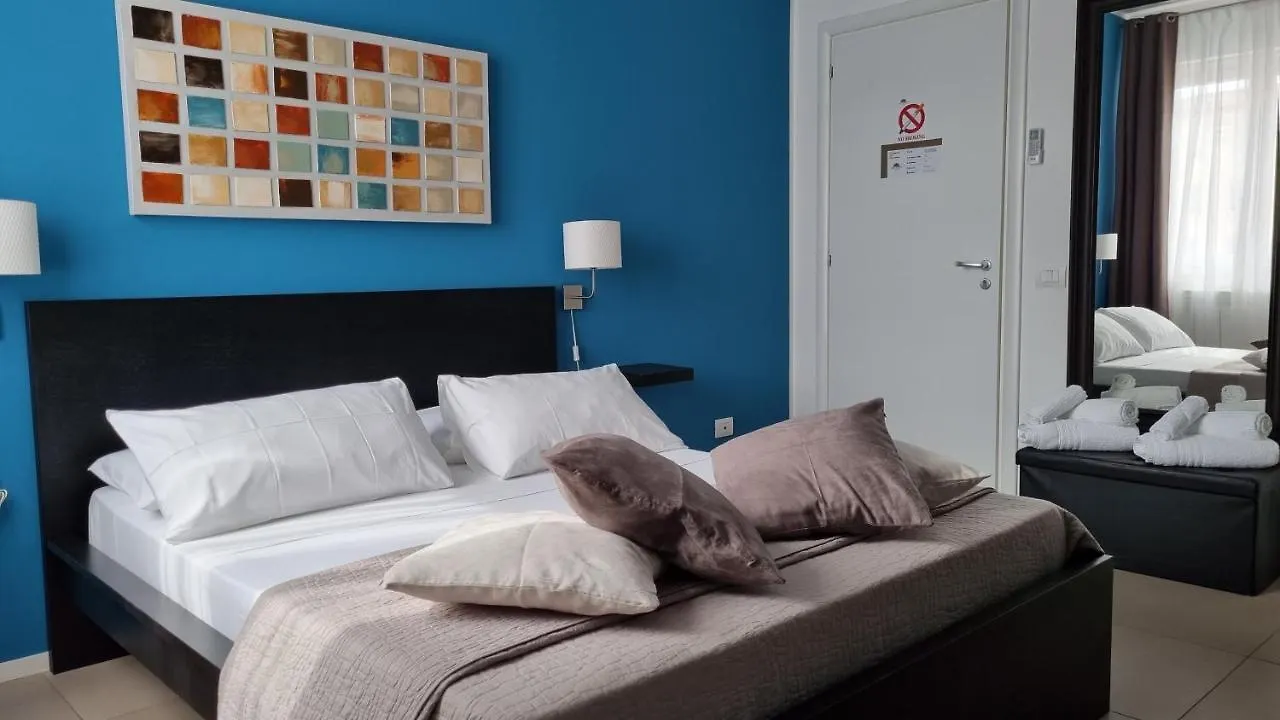 Location10 Bed and Breakfast Palermo 3*,  Italien