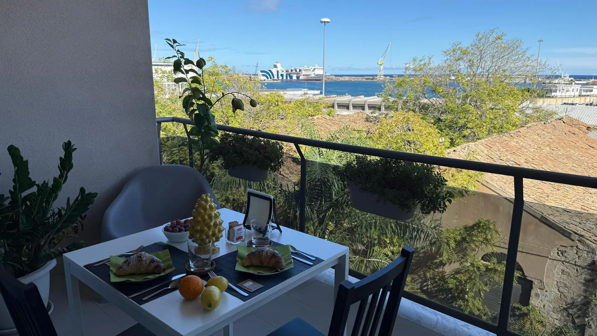 Location10 Bed & Breakfast Palermo