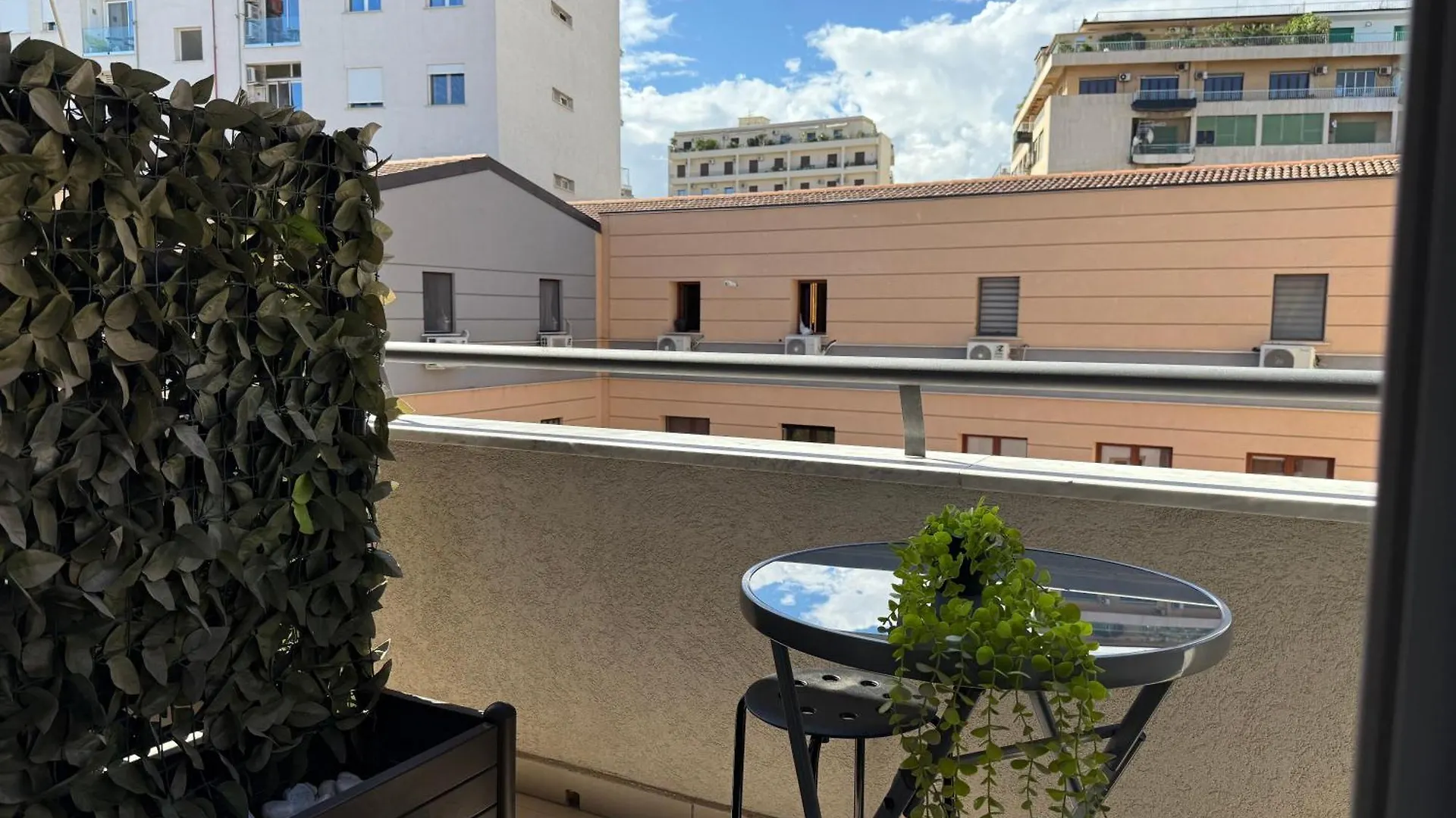 Location10 Bed & Breakfast Palermo Italy